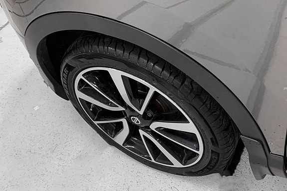 Nissan Qashqai 15 of 15