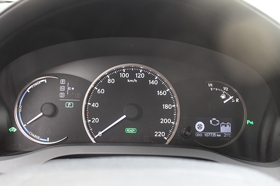 Lexus CT200h 9 of 20
