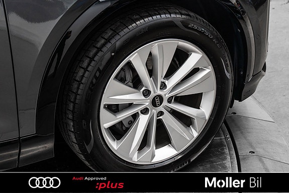 Audi Q6 e-tron 9 of 28