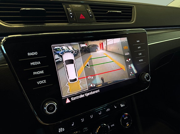 Skoda Superb 17 of 30