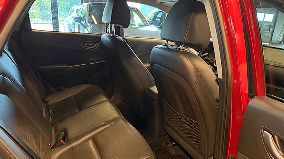 Hyundai Kona 17 of 20