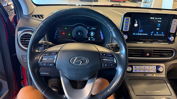 Hyundai Kona 14 of 20