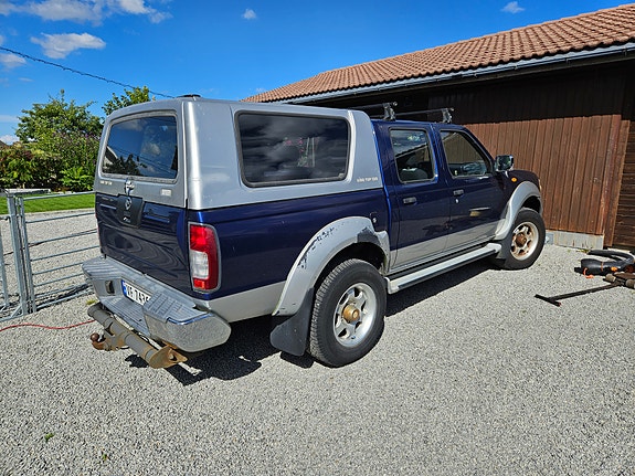 Nissan King Cab 3 of 14