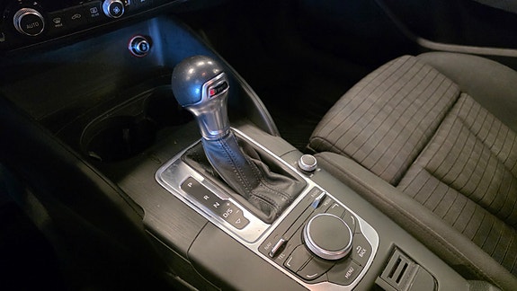 Audi A3 12 of 16