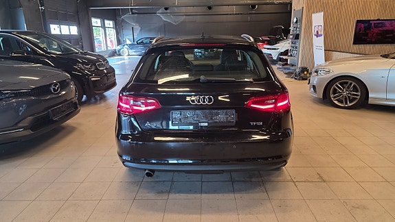 Audi A3 5 of 16