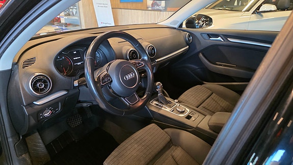 Audi A3 7 of 16