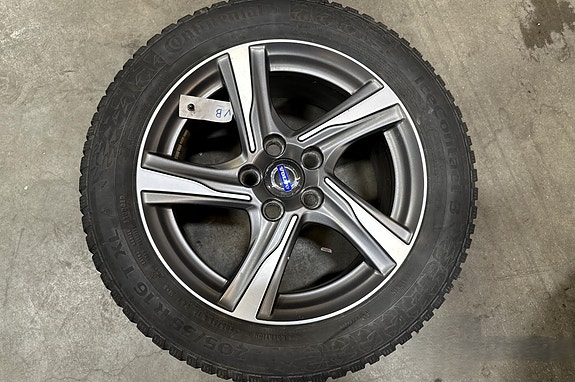 Volvo V40 23 of 23