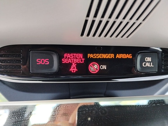Volvo V40 21 of 23