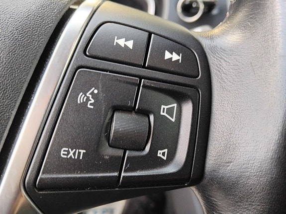 Volvo V40 16 of 23