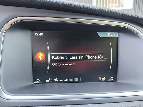 Volvo V40 18 of 23