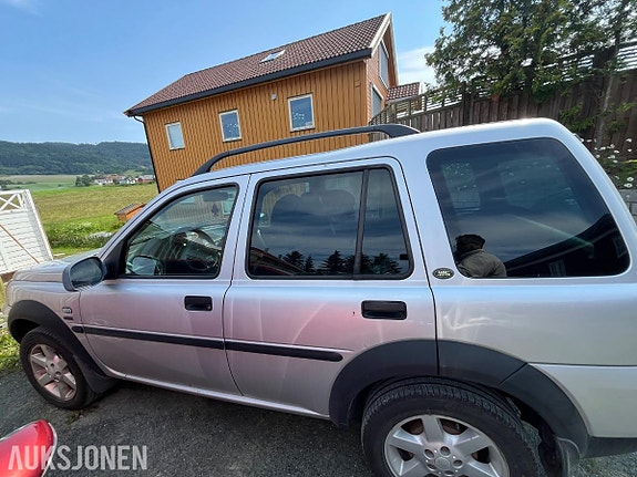 Land Rover Freelander 8 of 19