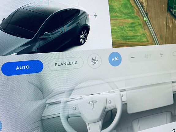 Tesla Model Y 20 of 20