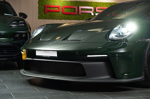 Porsche 911 GT3 22 of 30