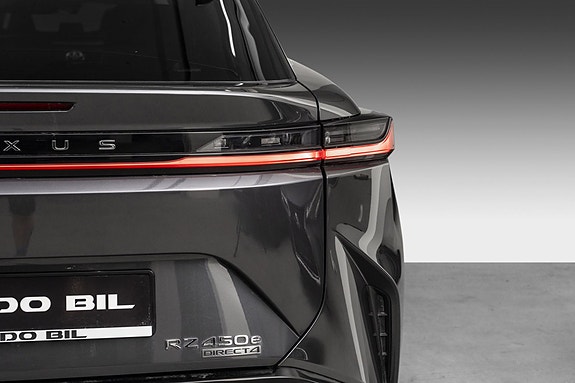 Lexus RZ450e 6 of 25