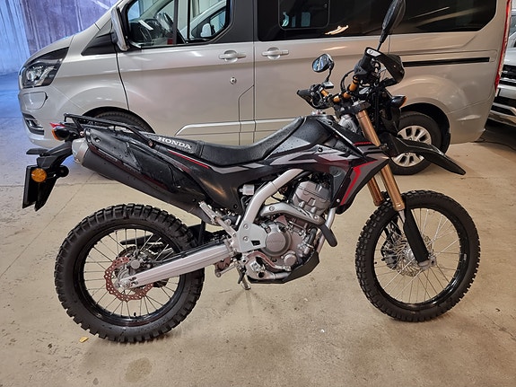 Honda CRF 250 L 2 of 29