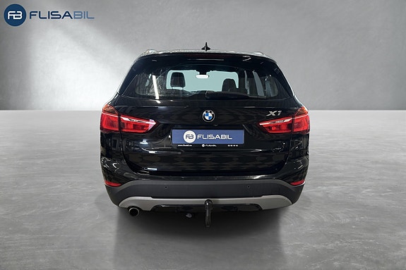 BMW X1 6 of 30