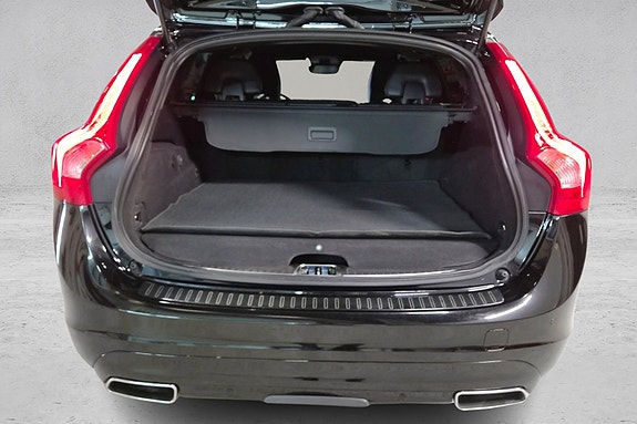 Volvo V60 17 of 30