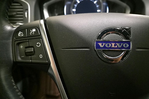 Volvo V60 27 of 30