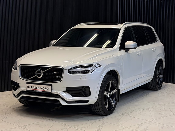 Volvo XC90 8 of 30