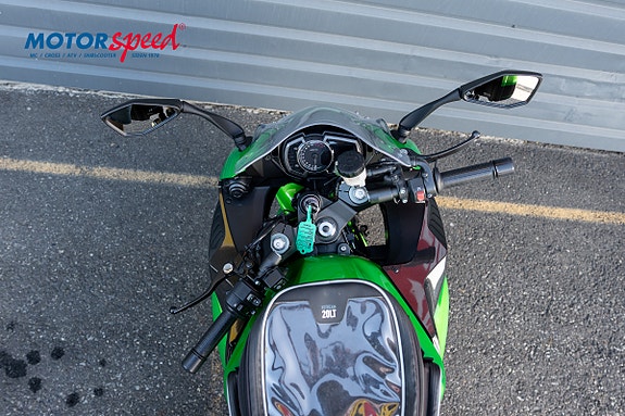 Kawasaki Z 1000 SX 7 of 8