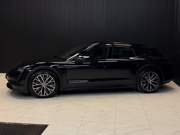 Porsche Taycan 4 11 of 30