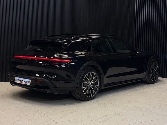 Porsche Taycan 4 18 of 30