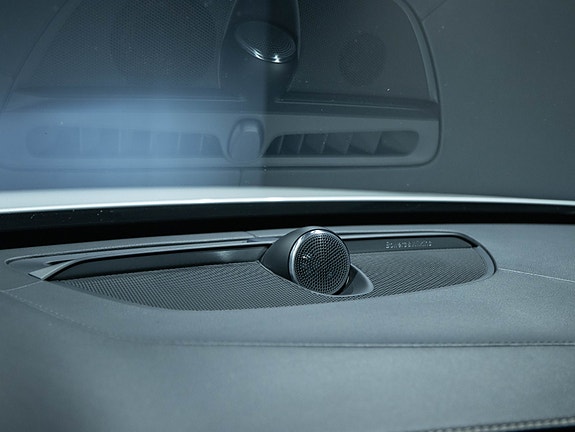 Volvo XC90 29 of 30