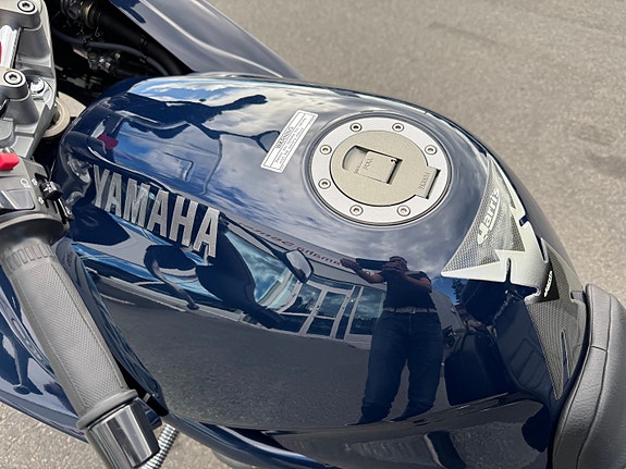 Yamaha XJ 900 Diversion 5 of 23