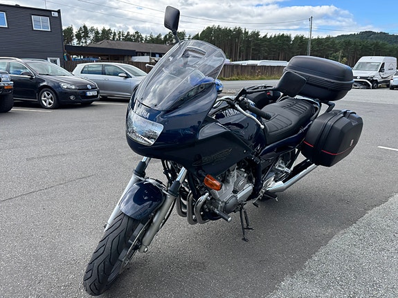 Yamaha XJ 900 Diversion 16 of 23