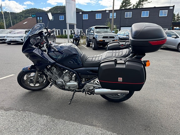 Yamaha XJ 900 Diversion 19 of 23