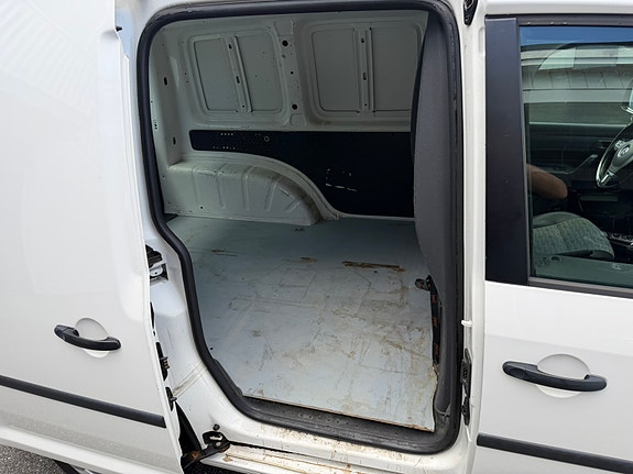 Volkswagen Caddy 11 of 30