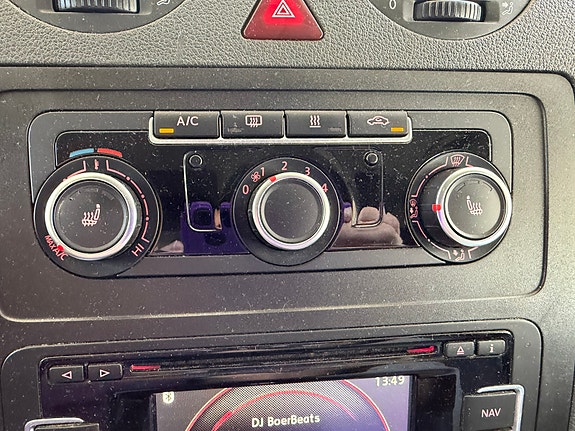 Volkswagen Caddy 21 of 30