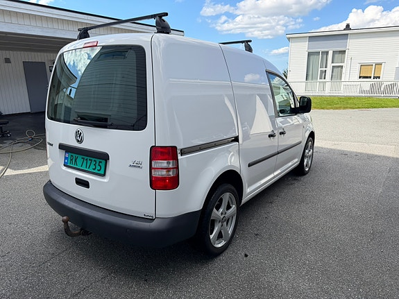 Volkswagen Caddy 8 of 30
