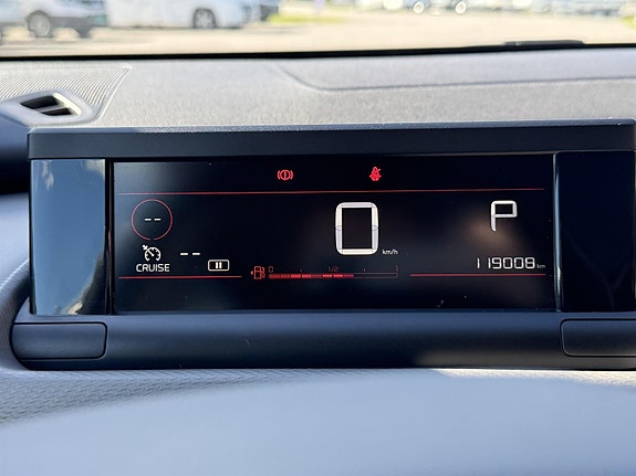 Citroen C4 Cactus 26 of 27