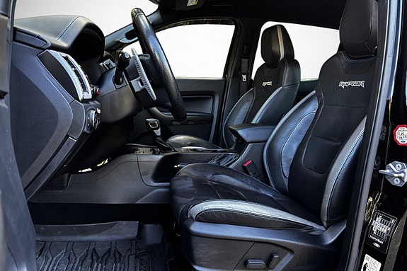 Ford Ranger Raptor 16 of 30