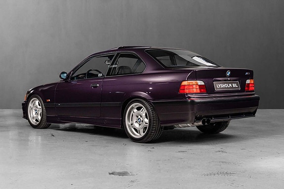 BMW M3 11 of 30