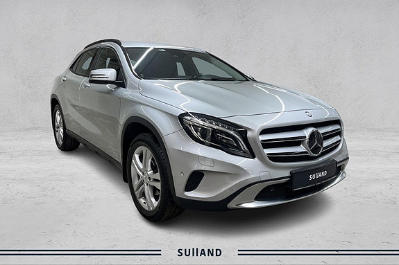 Mercedes-Benz GLA220 7 of 20