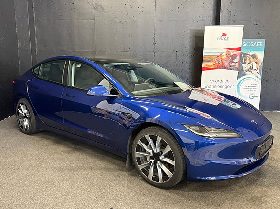 Tesla Model 3 2 of 29