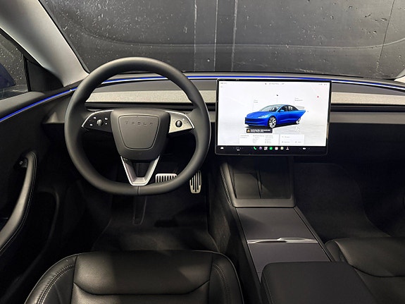 Tesla Model 3 8 of 29