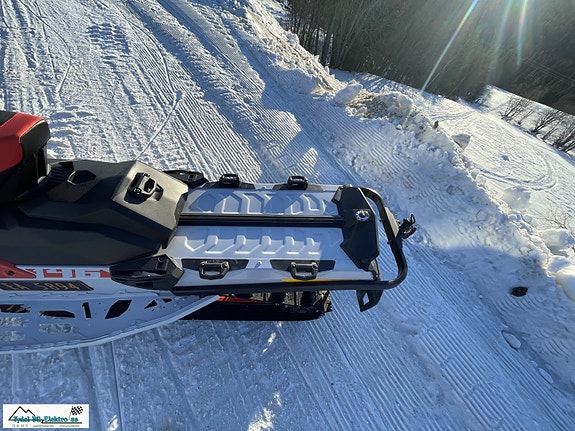 Ski-doo Backcountry XRS 850 E-Tec 7 of 8