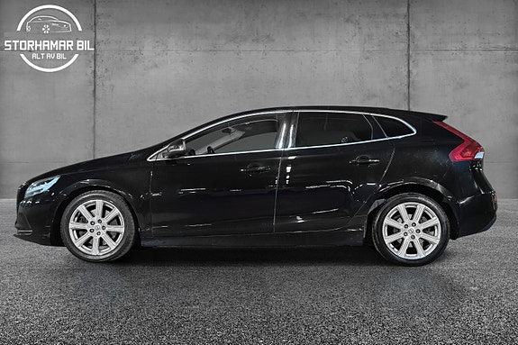 Volvo V40 6 of 30