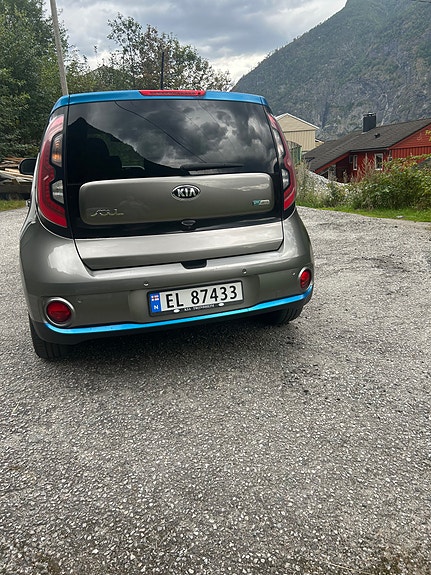Kia Soul 5 of 6