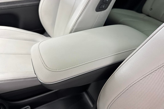 Hyundai Ioniq 5 18 of 30