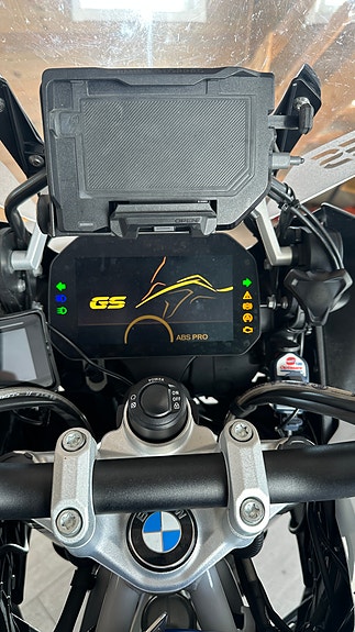 BMW R 1250 GS 29 of 30