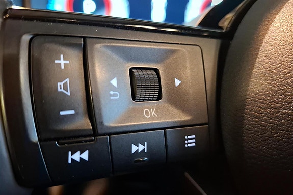 Nissan X-Trail 16 of 30