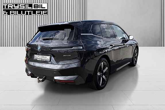 BMW iX 26 of 30