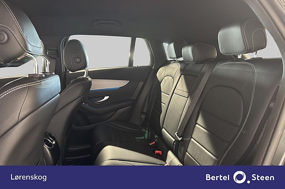 Mercedes-Benz EQC400 12 of 28