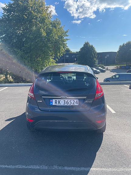 Ford Fiesta 6 of 9