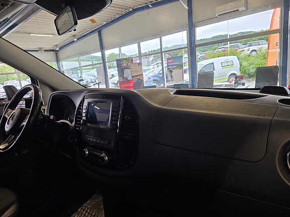 Mercedes-Benz Vito 119 9 of 20