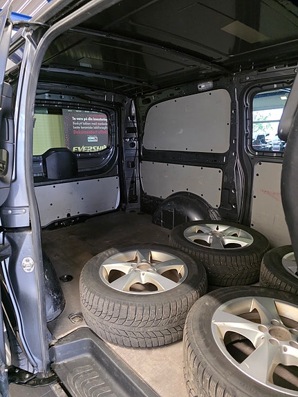 Mercedes-Benz Vito 119 8 of 20